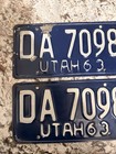 Vintage 1963 Utah License Plate Pair Matching Set Da 7098 Original Blue White