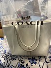 Nwt Coach Mini Leather City Zip Purse - Chalk  Style   22967