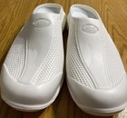 Lightweight Size 10  41  Nurse Nursing Medical Clogs White Natural Uniforms