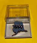 1990 Official Iditarod Collector Metal Pin  with Case --wasilla  Alaska   Nm 
