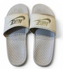 Nike Benassi Jdi White Slide Sandals Men   s Size 8 Comfort Shower Slides