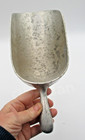 Vintage Wagner Ware Aluminum Scoop   9 1 2 