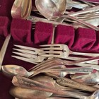Vintage Oneida Community 30   Piece Patterned Silverplate Flatware Set W Box  
