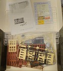 Spectrum Bachmann s Ho Scale Cityscenes Ambassador Hotel Item  88002  open Box 