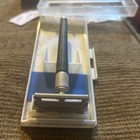 Gillette Knack N1 1968 Vtg De Safety Razor W  Plastic Case   2 Stainless Blades
