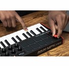 Akai Professional Mpk Mini Portable 25-key Keyboard
