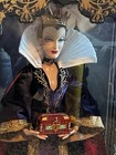 Disney Store Snow White Evil Queen Collector Doll Limited Edition
