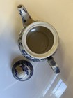 Vintage Churchill Blue   White Willow Teapot 7  W lid
