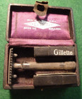 Antique 1917 Gillette Safety Razor Kit   Blades - Romi Prima  rare   Speedway