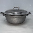 Vintage Century Silver Seal Hammered 9  Cast Aluminum 2 Quart Dutch Oven