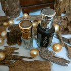 East Kalimantan Indonesia Agarwood Oil Oud Oil Gaharu Oil 1 Tola