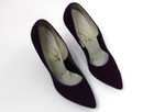 Vintage 50 s Pointy Toe Stiletto Heels 6 5 B Pinup Shoes  velvet Suede Purple