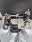 Sewing Machine       Singer 1930 Antique Vintage Singer Toy Us Rare