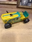 Vintage 1950s Louis Marx   Co  Tin Litho Wind-up Climbing Tractor