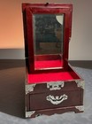 Vintage Lacquered Wood Geisha Cosmetics jewelry Box With Fold Out Mirror 12 