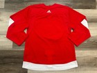Adidas Men s Detroit Red Wings Home Climalite Authentic Jersey Sweater 52 Red