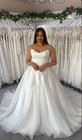 Classic Wedding Dresses Strapless Lace Appliques A Line Plus Size Bridal Gown