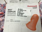 Honeywell Howard Leight Max Ear Plug Lot Of 200 Pair