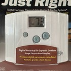 Hunter Thermostat Digital Electronic Just Right Heat   Cool Model 42999 Lcd Nos