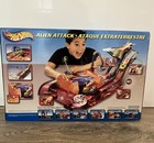 Rare Vintage 2002 Hot Wheels Alien Attack Play Set  New Sealed By Mattel 