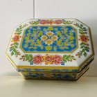 Vintage Floral Daher Tin Box Made In England Coral Blue White Gold 4    X 5 5   
