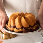 Nordic Ware Pirouette Bundt   Pan