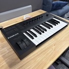 Native Instruments Komplete Kontrol A25- Lightly Used