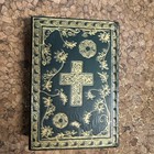 Illuminations Series The Cross Bible By Nelson Bibles Green Cover Magnetic Close