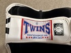 Shin Guards Twins Genuine Leather  Size L  Great Condition  1 Blemish As Shown 