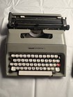 Olivetti Lettera 35i Typewriter Vintage Portable Retro -   works  needs Cleaning