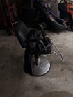 Black Hydraulic Adjustable Salon Chair With Footrest  Synthetic Leather  Metal