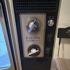 Zenith Solid State Portable Crt Tv Vhf uhf Tuner Dials Antenna Model E132