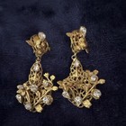 Vintage Gold Tone Floral Rhinestone Earrings   Bracelet Jewelry Set
