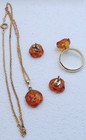 Vintage Lee Sands Carved Amber Flower 3 Piece Set W Size 7 Ring   As Is Chain