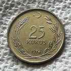 1974 Turkey 25 Kurus Coin Woman In Traditional Garments Carrying Mortar Shell