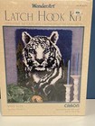 Wonderart Caron White Tiger Latch Hook Kit Rug Wall Hanging 24   x 34    Usa  4356