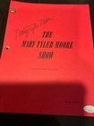 Mary Tyler Moore  signed  Script Chuckles Bites The Dust  Jsa Auth