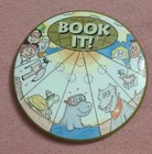 Vintage Pizza Hut Book It Reading Program Button Pin Bird Turtle Hippo Kids