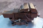 Vintage Unknown Brand 6  Heavy Duty 42lb Swivel Base Bench Vise Anvil Pipe Jaw 