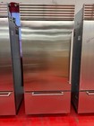 36    Subzero Refrigerator Freezer Bi36usphlh  used 10 2020 