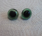 2 X Pairs Hooped 13-14 Mm Green Glass Teddy  animal Eyes