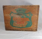Old Vintage Canada Dry Wooden Crate Box  16  X 12  X 11 5  