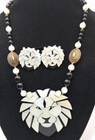 Vintage Lee Sands Lion Head Set Necklace 22    Earrings Mother Of Pearl Onyx