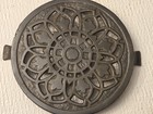 Vintage Cast Iron Round Rosette Trivet Hot Plate  6 In  Victorian-style 
