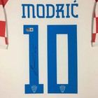 2022 World Cup Croatia Luka Modri   Signed Autographed Jersey Framed Beckett Bas