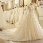 Elegant Lace Appliques Wedding Dresses Scoop Neck Sleeveless Beading Bridal Gown