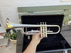 Yamaha Ytr-2335 Silver Trumpet With Original Case   2 Mouthpieces
