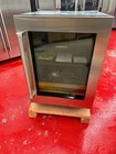 24    Subzero Refrigerator With S s Panel   Handle Deu2450bgr  new Showroom Model 