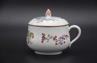 Circa 1730 Meissen Porcelain Kakiemon Style Pot De Creme Made In Germany