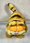 Vintage 1981 Dakin Garfield The Cat  W his Slippers 13  Plush Stuffed Animal